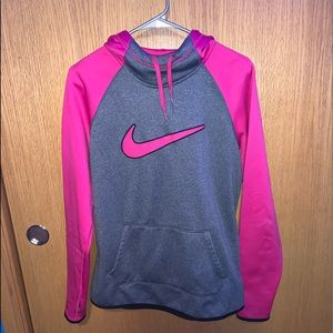 Nike Thermal Hoodie